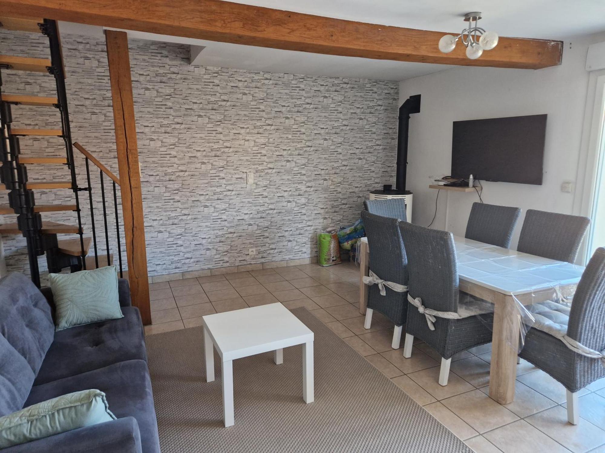 Maisons Cosy De Village Gurgy Extérieur photo