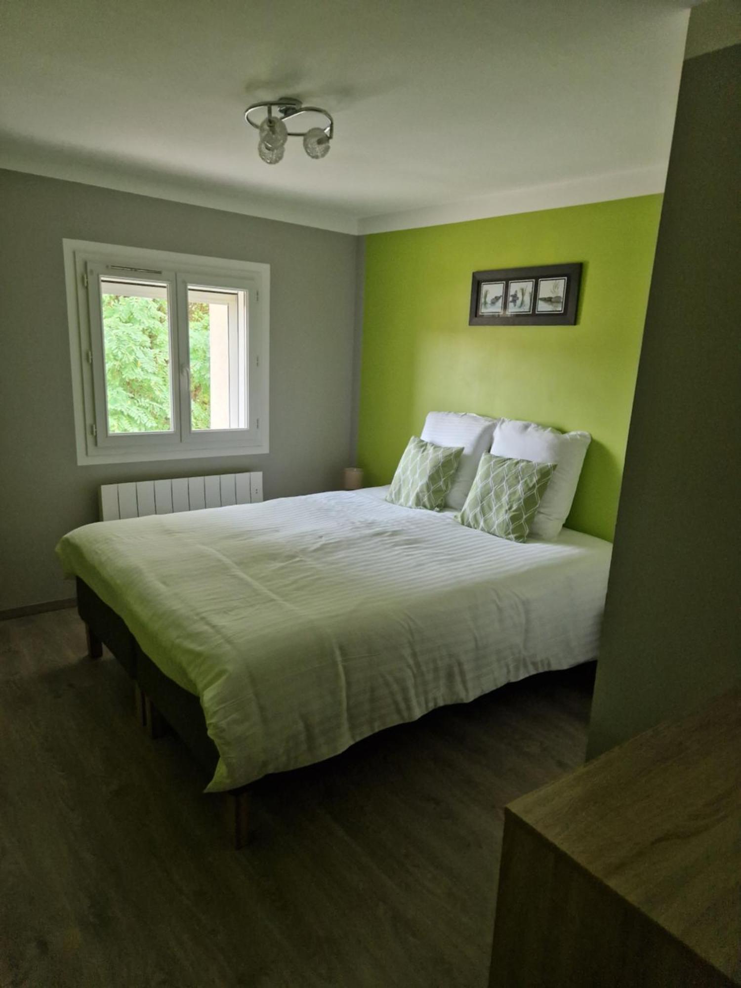 Maisons Cosy De Village Gurgy Extérieur photo